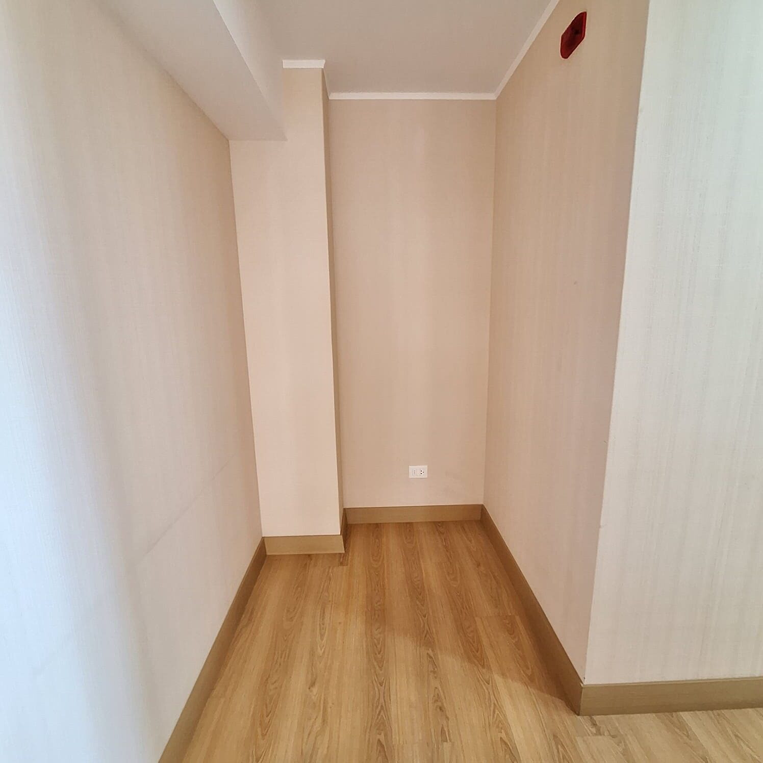 Espacio amplio para clóset